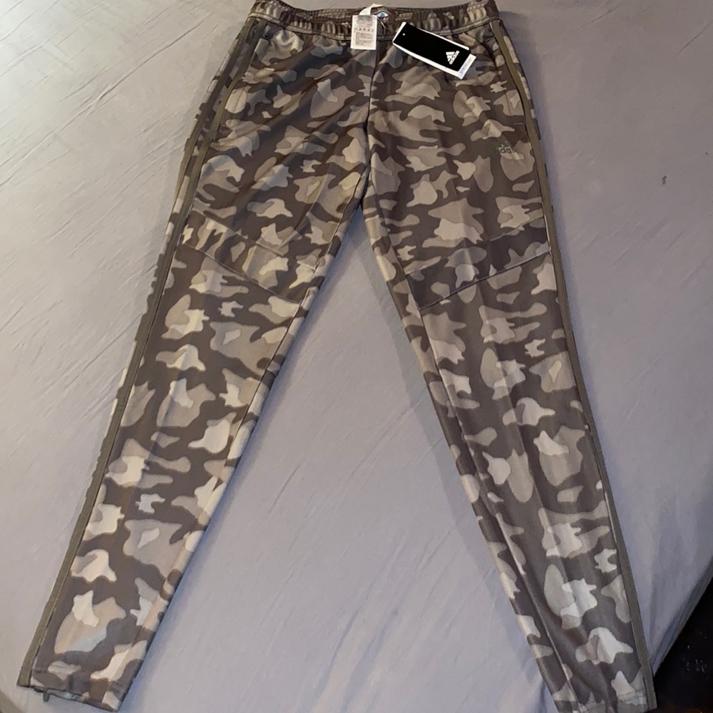 Women’s Tiro 19 Zip-up’s